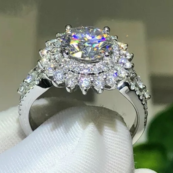 💎 925 Sterling Silver White Sapphire Diamond Ring - Picture 5 of 5